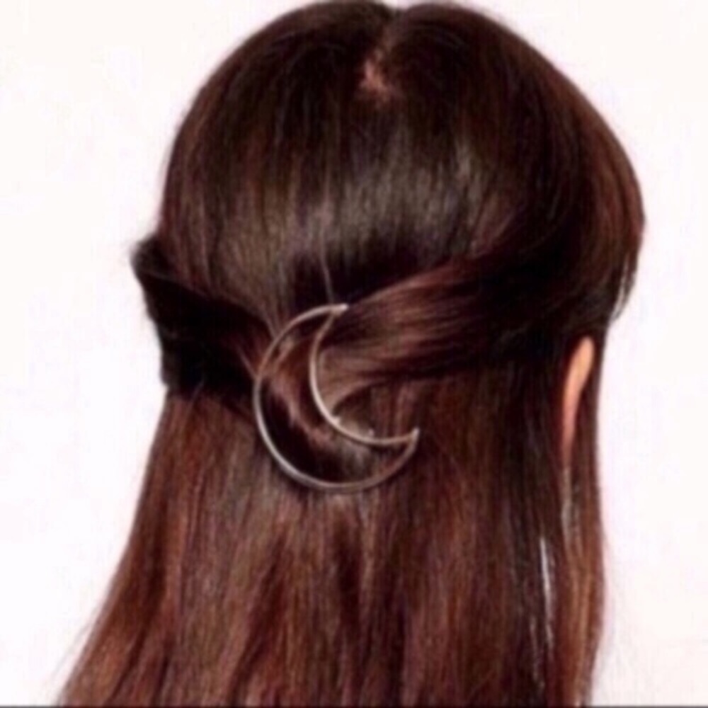 NWT Gold Moon Hair Clip 🌙